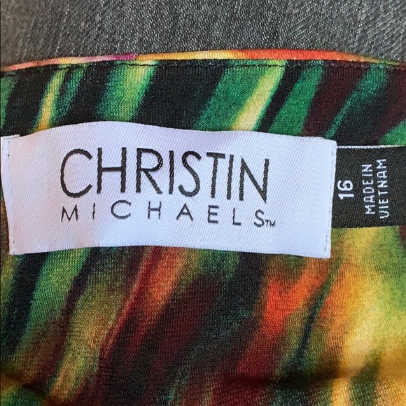 Colorful Dress - Picture 3 of 4